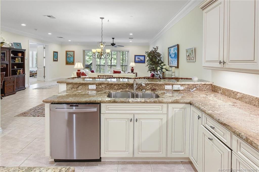 952 SE Willoughby Trace, Stuart, FL 34997 photo 11