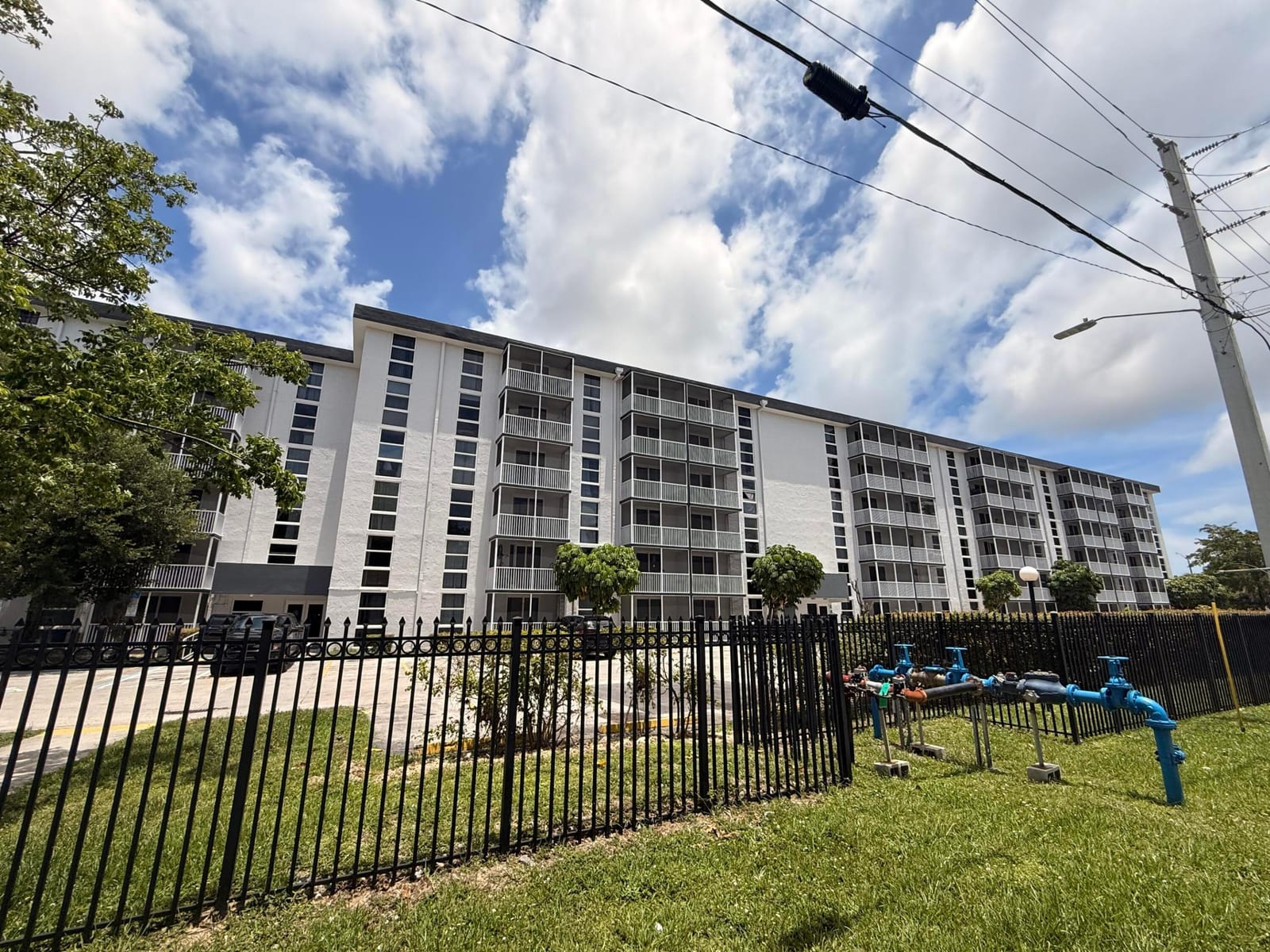 16950 W Dixie Highway A226, North Miami Beach, FL 33160