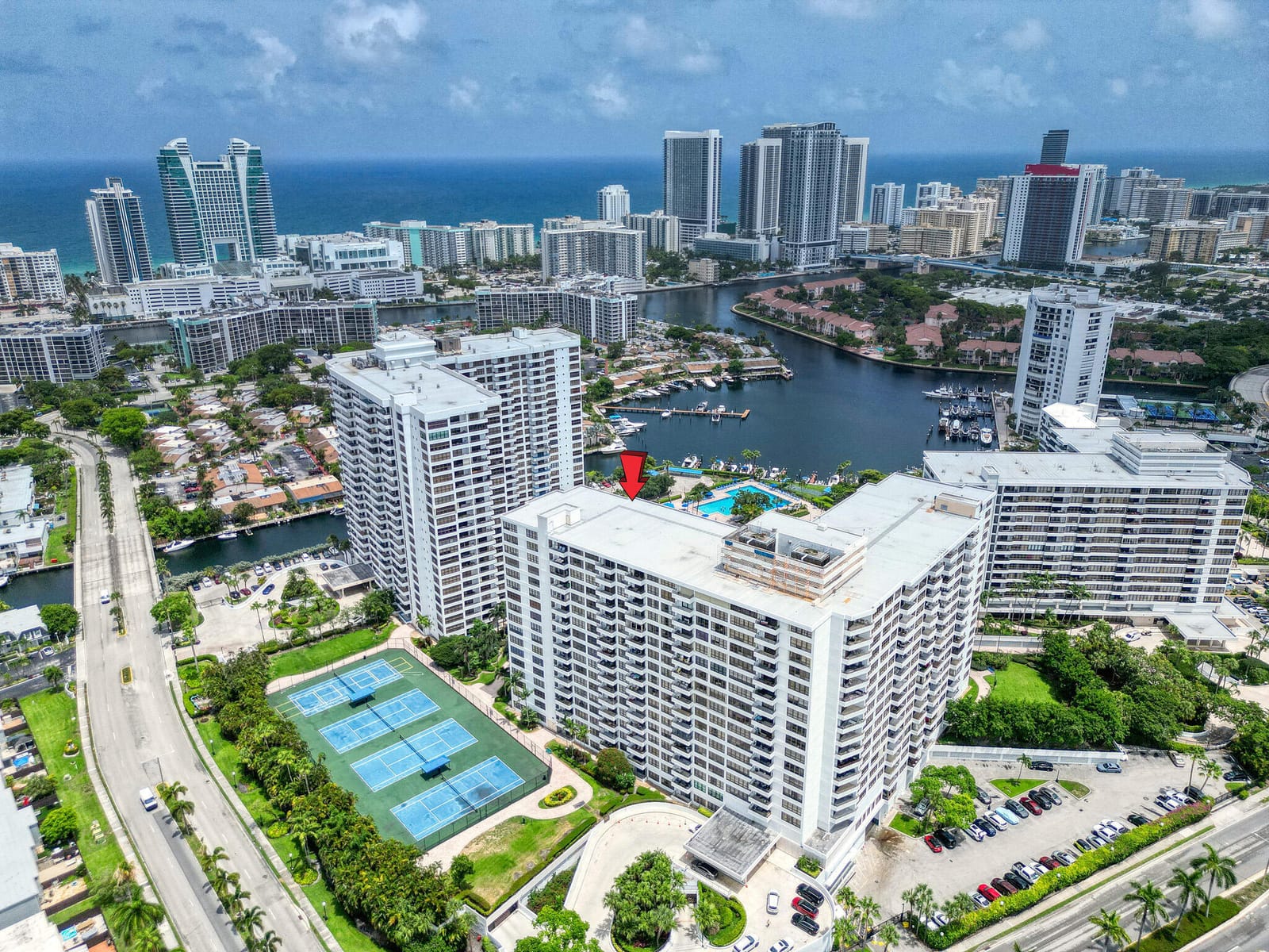 Pending home at 600 THREE ISLANDS Boulevard 1418, Hallandale Beach, FL 33009