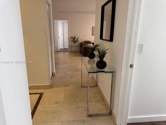 19555 E Country Club Drive 8602, The Yacht Club At Aventur, Aventura, FL