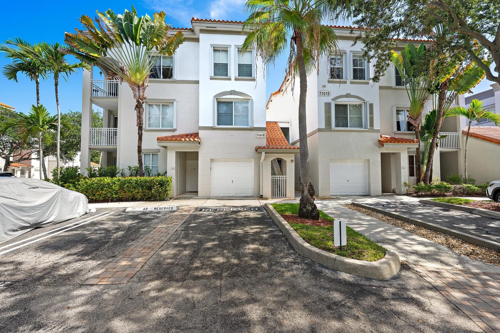 11018 LEGACY Drive 201, Palm Beach Gardens, FL 33410 photo 1
