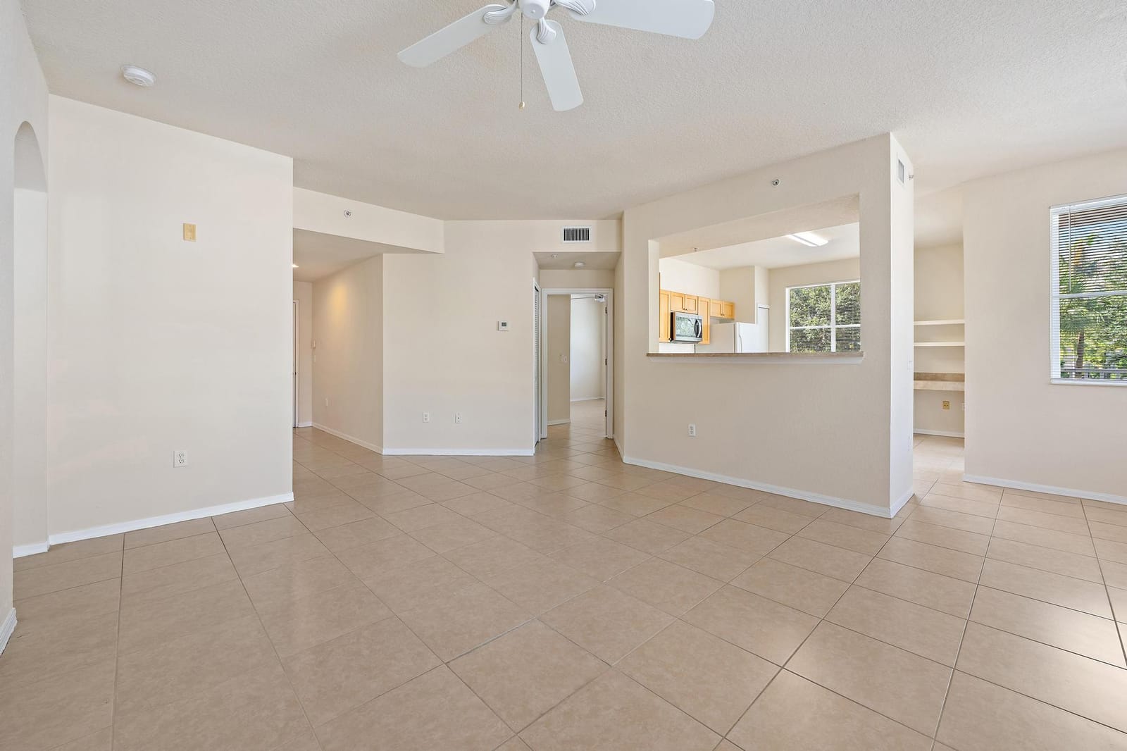 11018 LEGACY Drive 201, Palm Beach Gardens, FL 33410 photo 4
