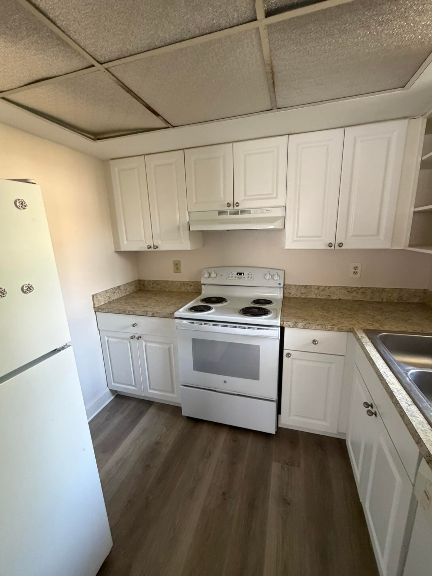1546 SE ROYAL GREEN Circle 102, Port St. Lucie, FL 34952 photo 6