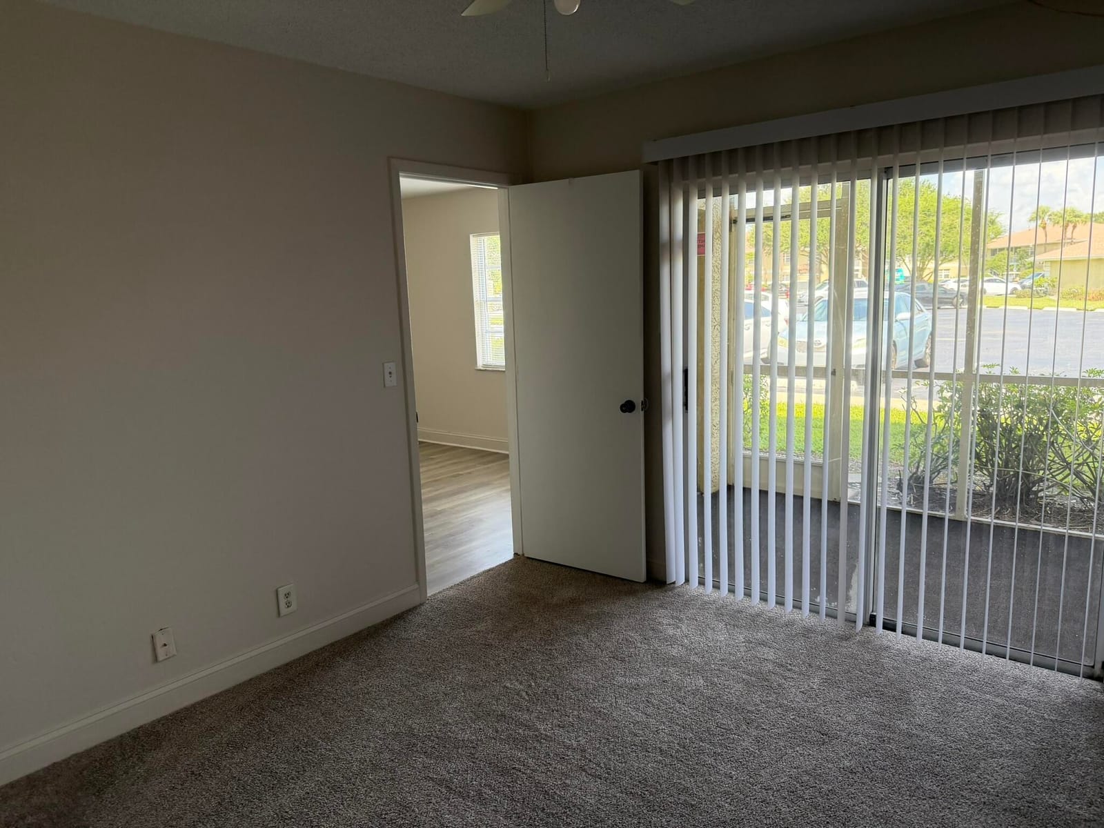 1546 SE ROYAL GREEN Circle 102, Port St. Lucie, FL 34952 photo 9