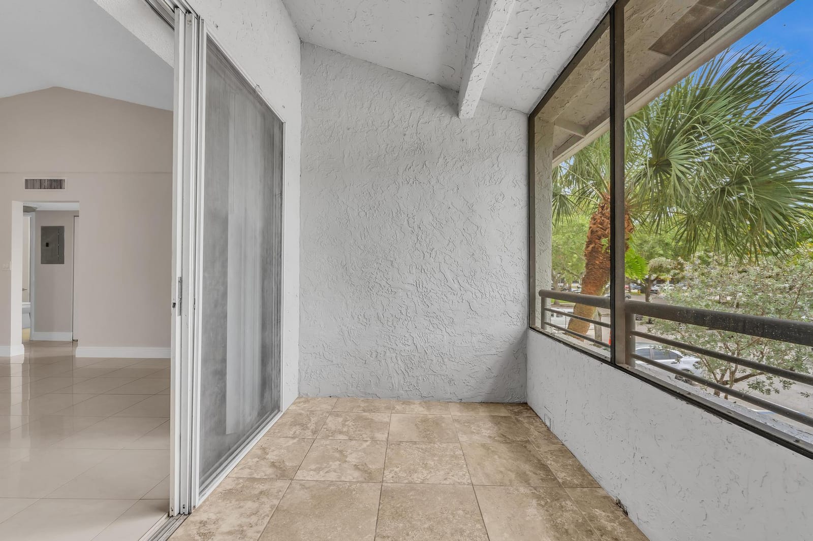 601 LYONS Road 7201 — photo 7