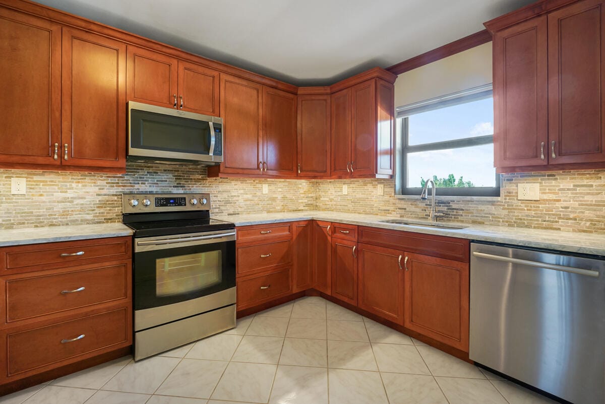 300 N Hwy A1A F-306 — photo 3