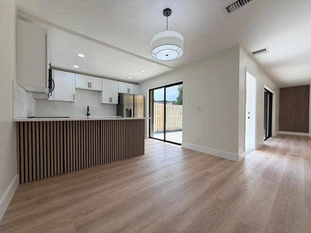 169 Lake Arbor Drive, Palm Springs, FL 33461