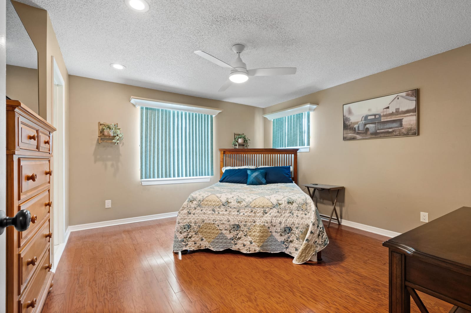 601 Dark Hammock Road — photo 9