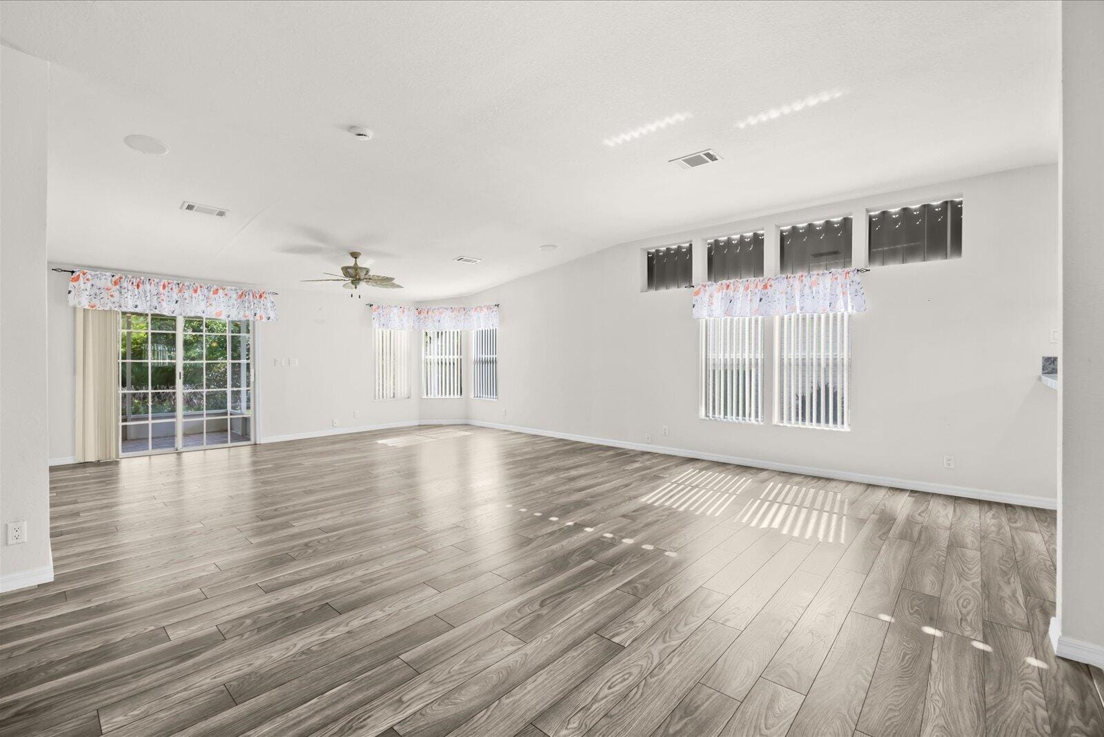 3408 Red Tailed Hawk Drive — photo 4