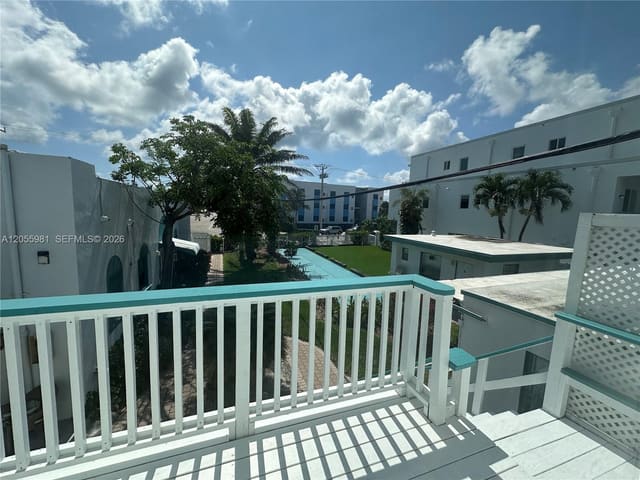 4249 Bougainvilla Drive 5, Lauderdale-By-The-Sea, FL 33308