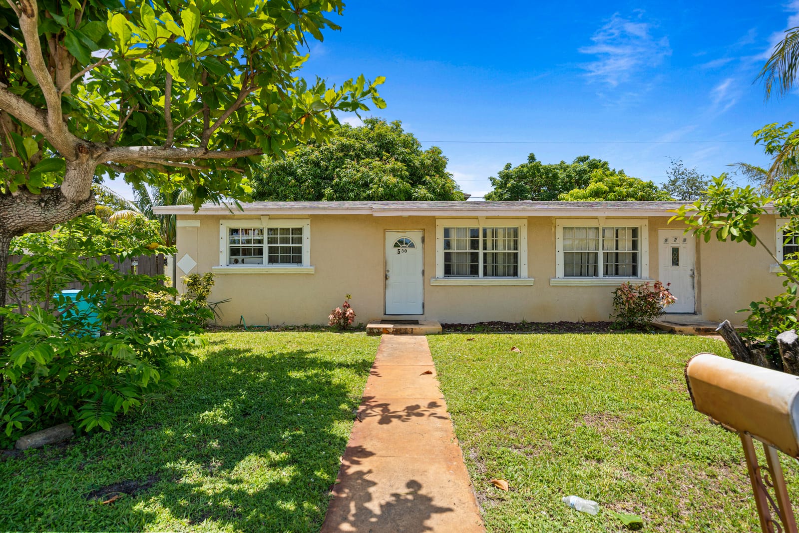 528 NE 20TH Avenue NE, Boynton Beach, FL 33435 photo 2