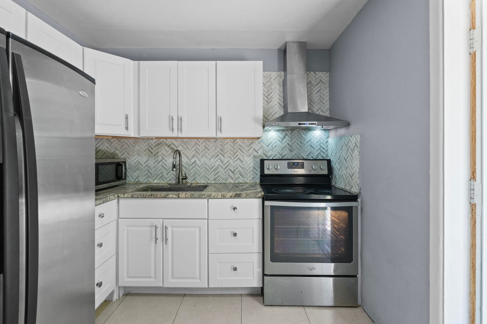 528 NE 20TH Avenue NE, Boynton Beach, FL 33435 photo 11