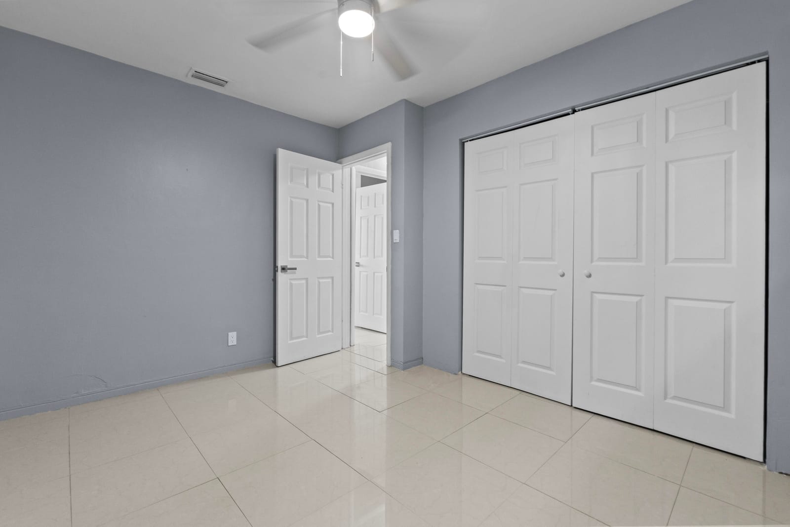 528 NE 20TH Avenue NE, Boynton Beach, FL 33435 photo 16