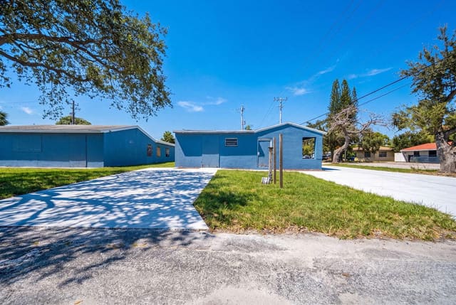 1900 N 66TH Avenue, Hollywood, FL 33024