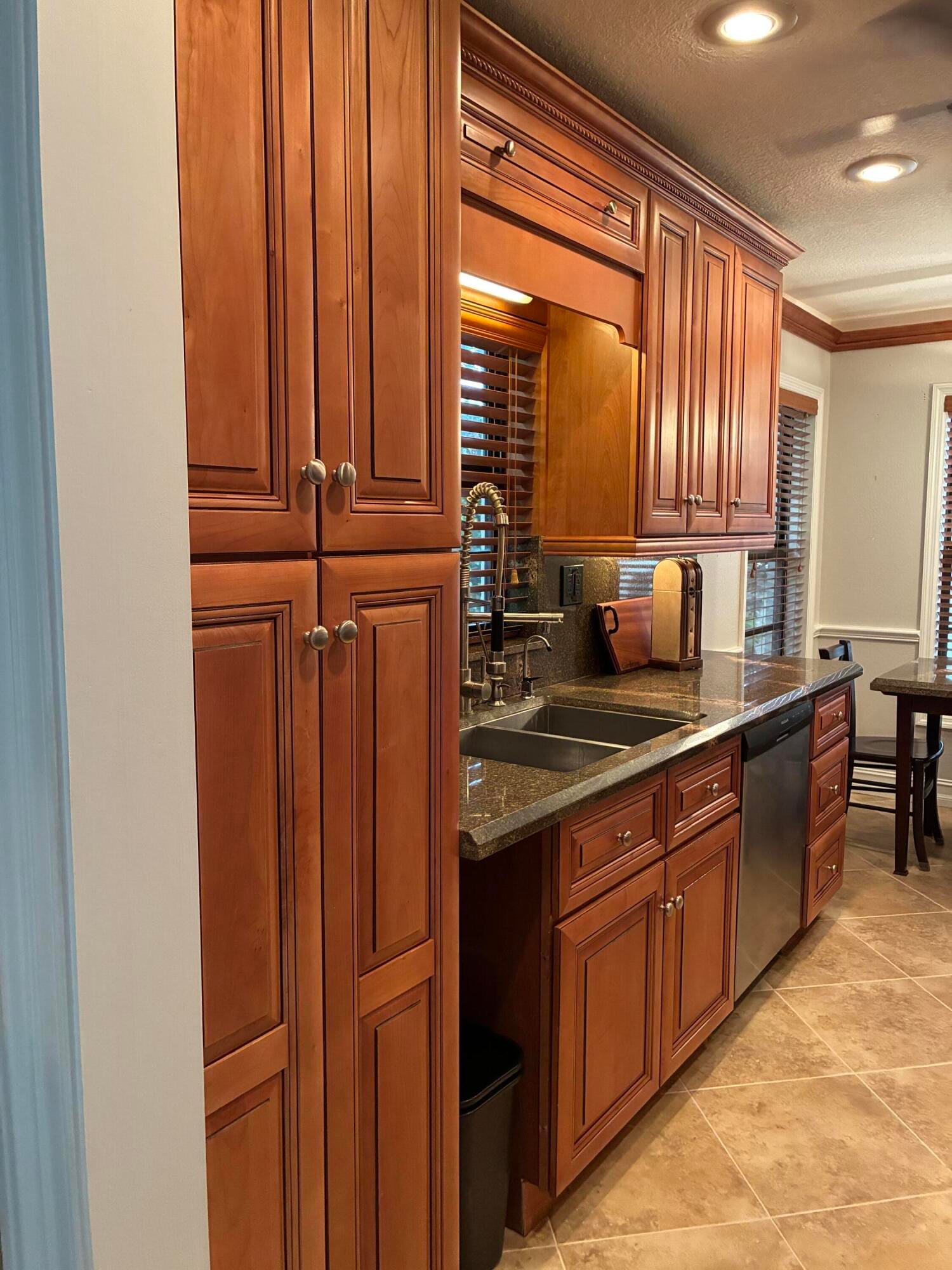 5021 Mirror Lakes Boulevard — photo 11