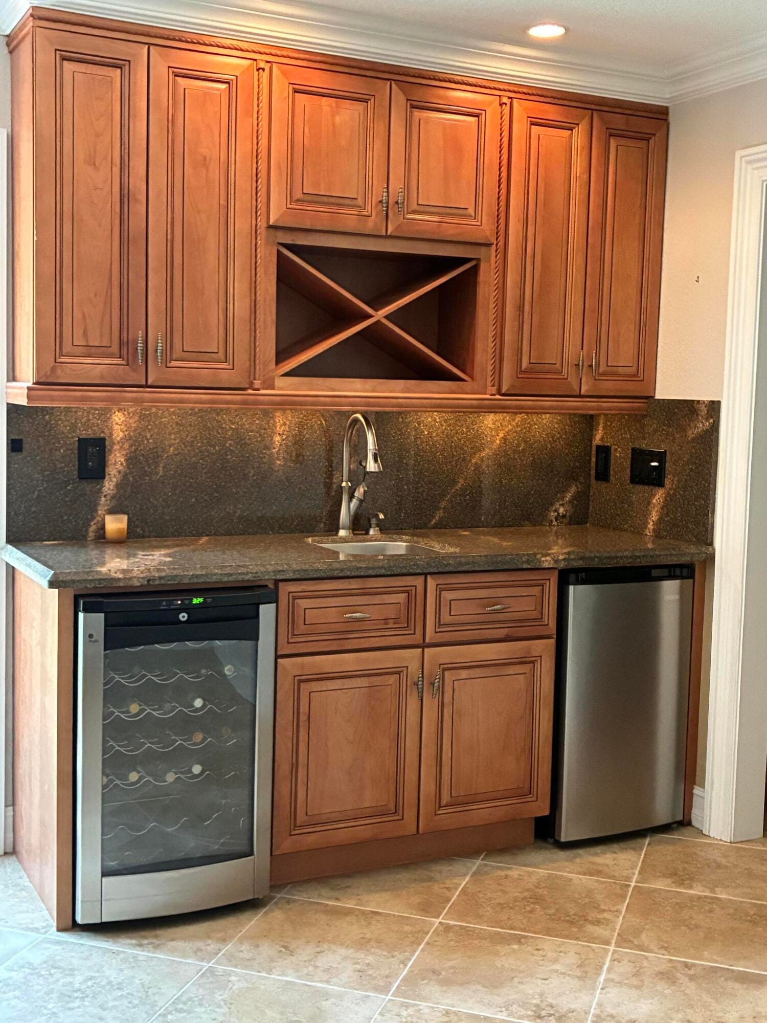 5021 Mirror Lakes Boulevard — photo 7