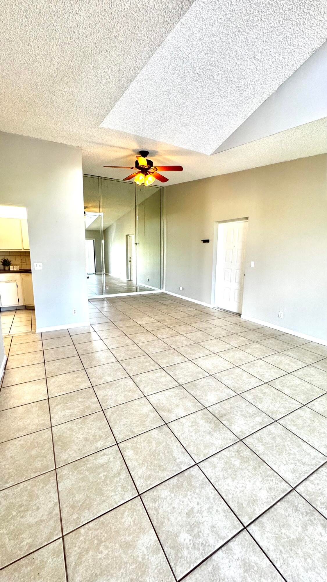 1007 GREEN PINE Boulevard A3 — photo 3