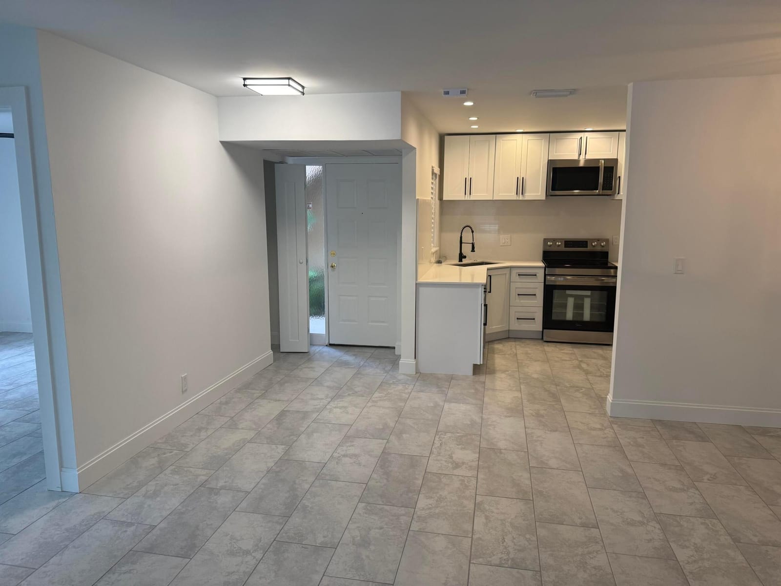 2671 Carambola Circle N 1755, Coconut Creek, FL 33066 photo 3