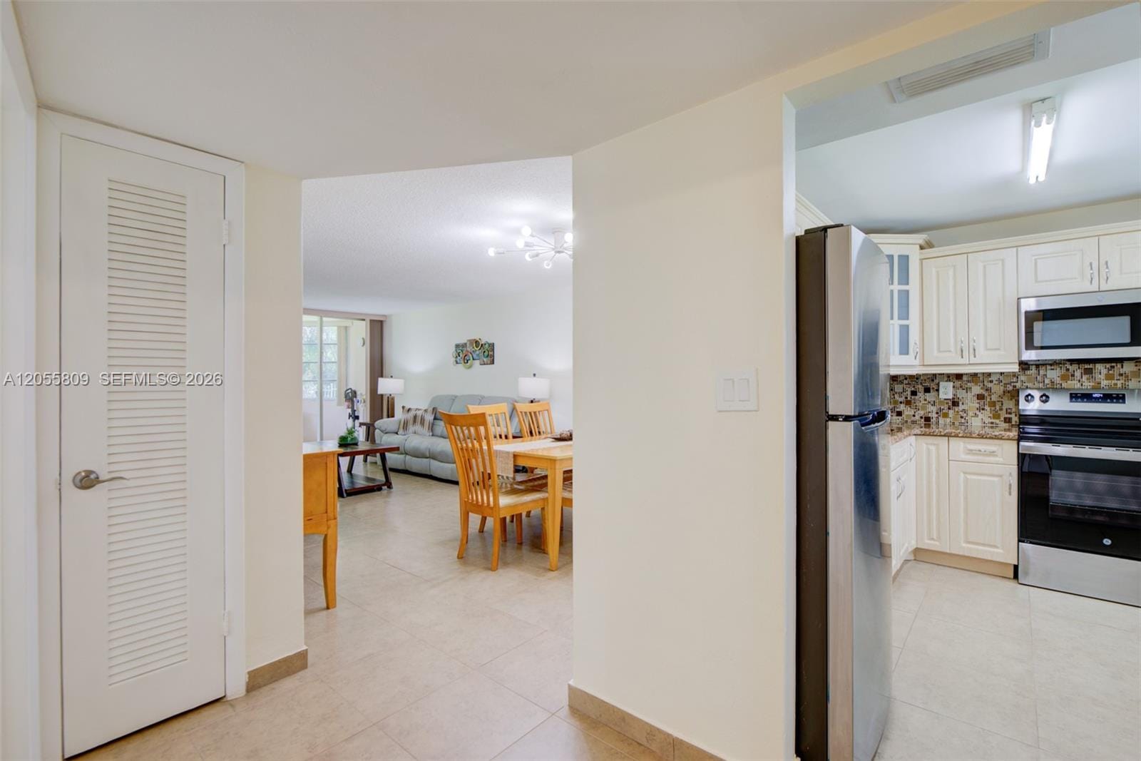 1701 NE 191st Street A103 — photo 4