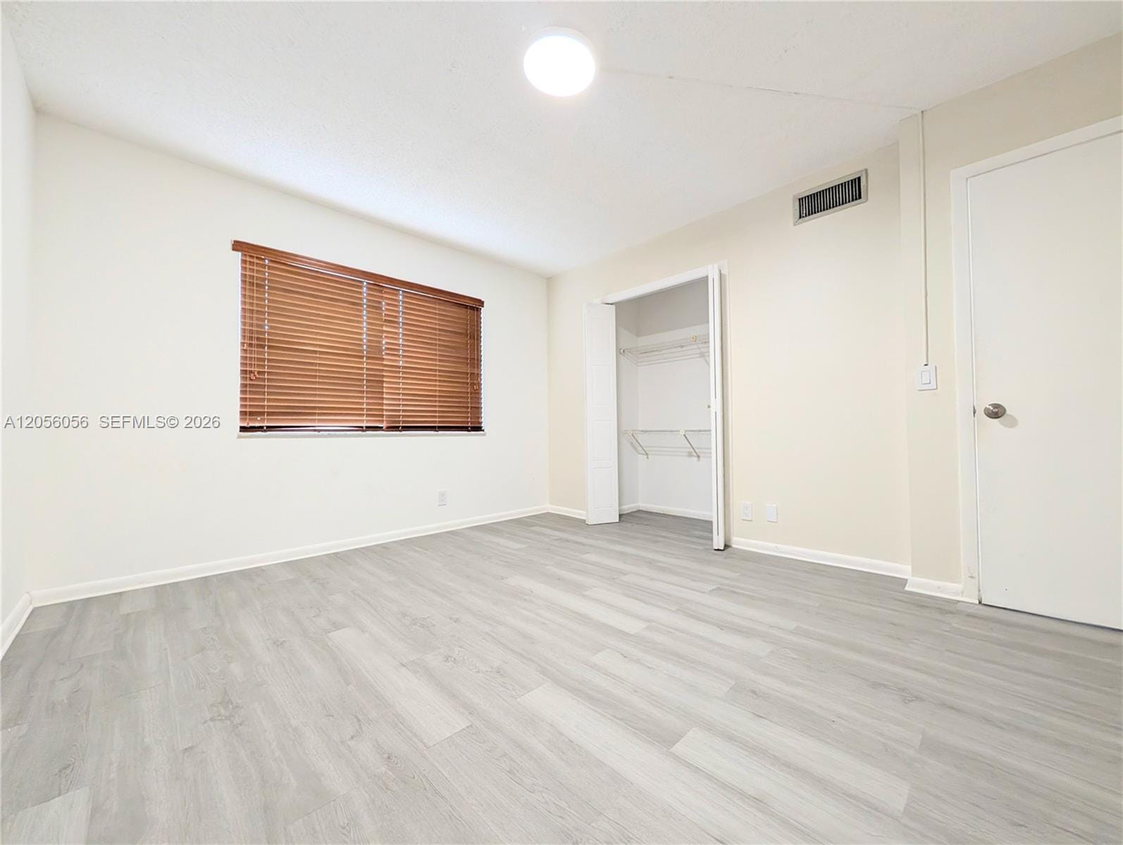 310 Lakeview Drive 105 — photo 12