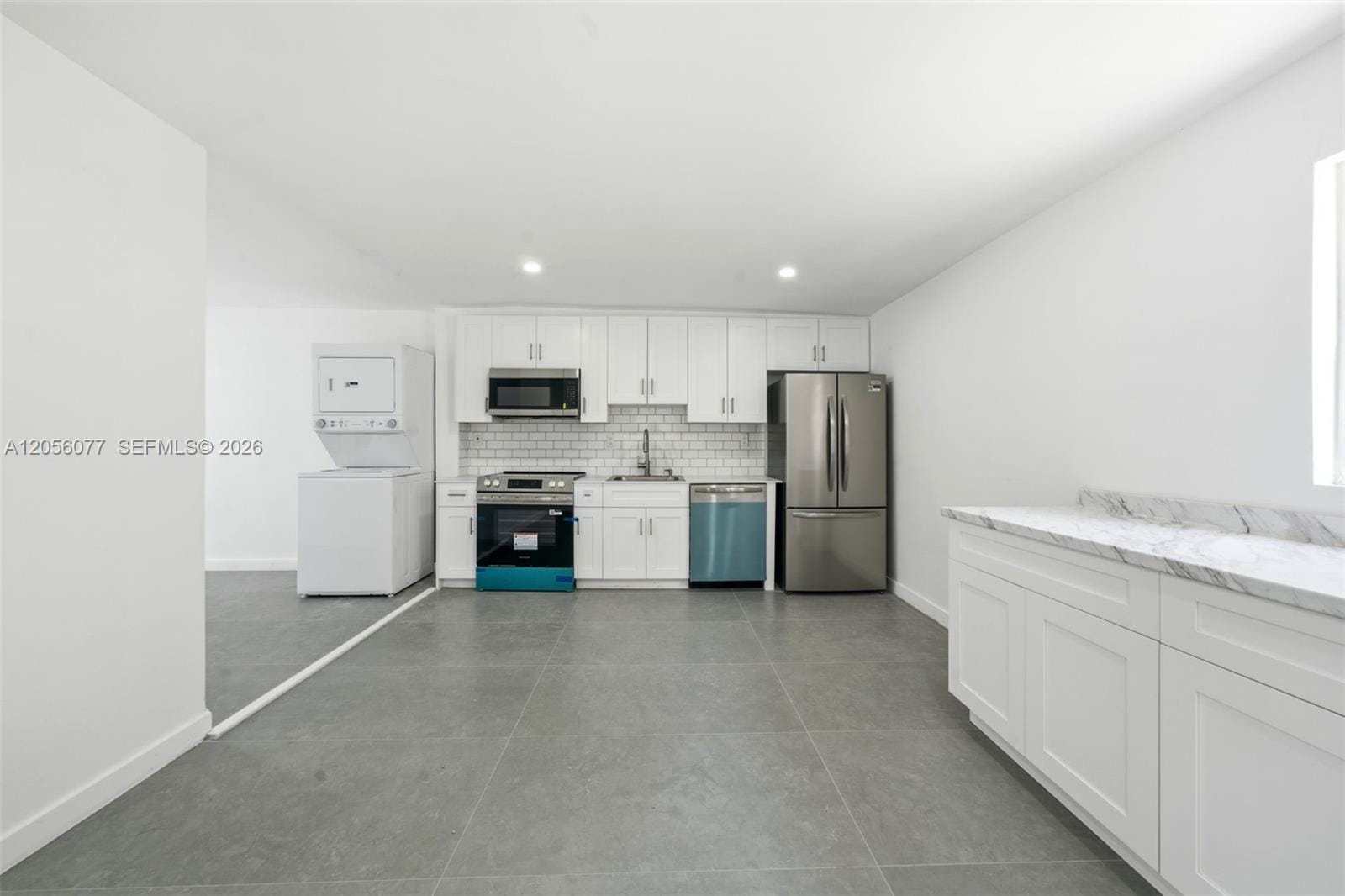 2415 Garfield Street 0 — photo 9