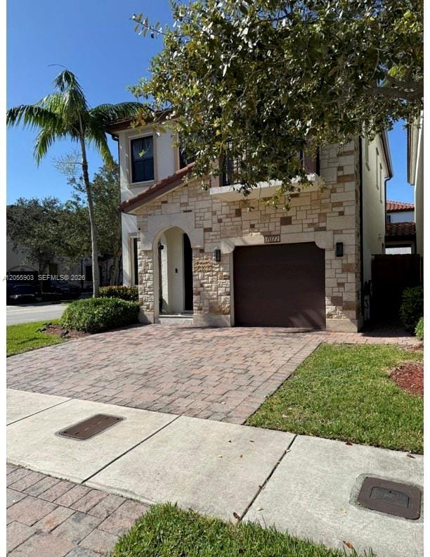 7022 NW 102nd Place, Doral, FL 33178 photo 4