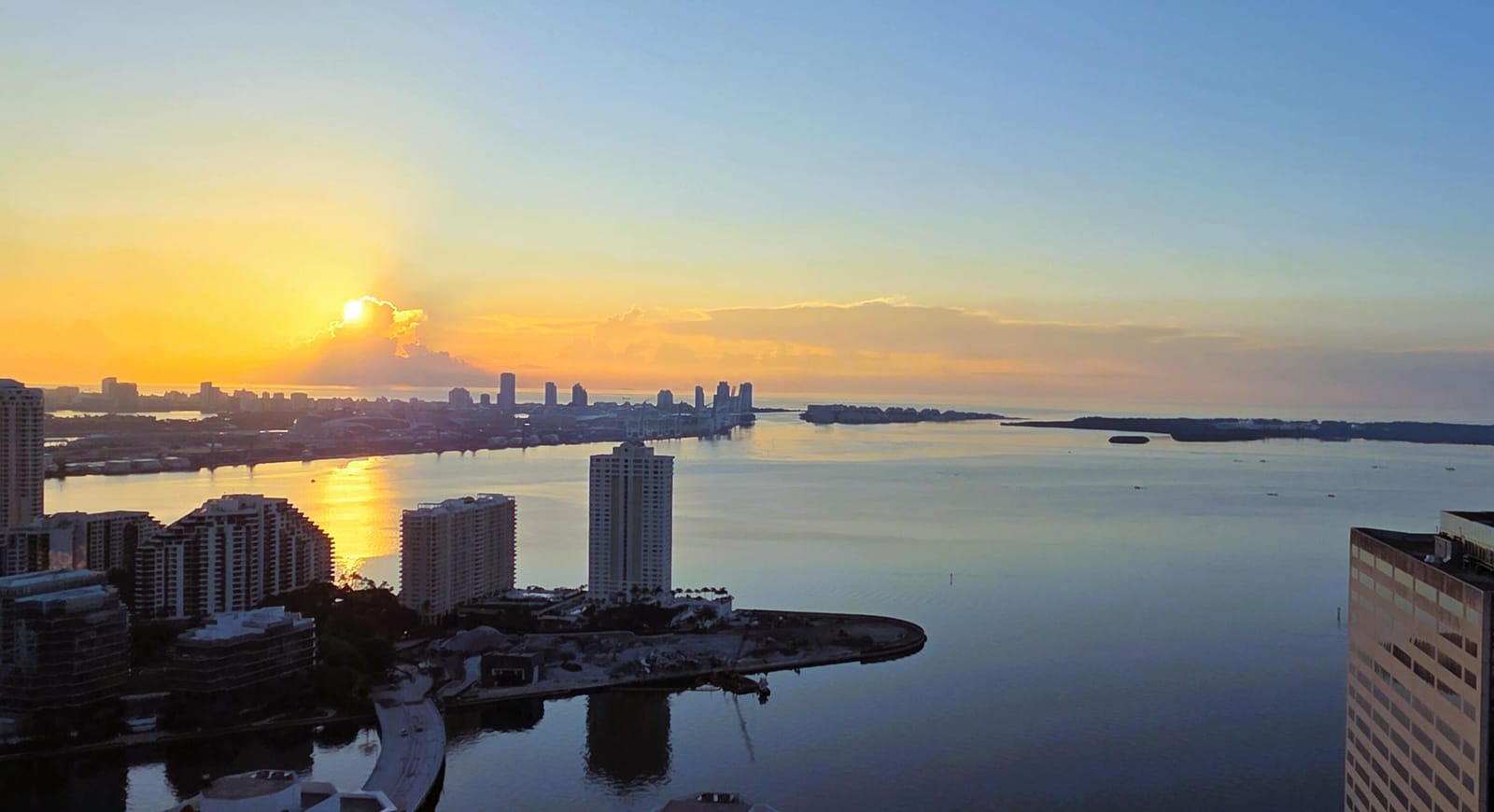 951 Brickell Avenue 4308, Miami, FL 33131 photo 3