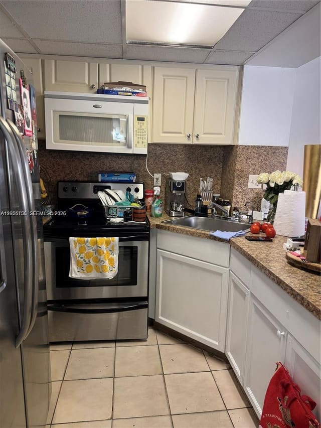 2158 W 60th Street 13108, sold in Hialeah Club Villas Condo, Hialeah, FL