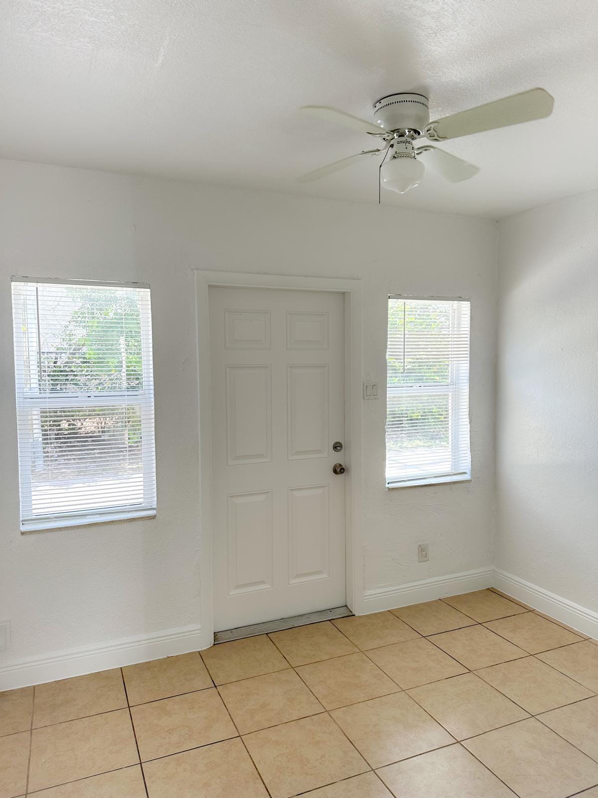 1960 SW 41ST Avenue 6A, Fort Lauderdale, FL 33317 photo 2