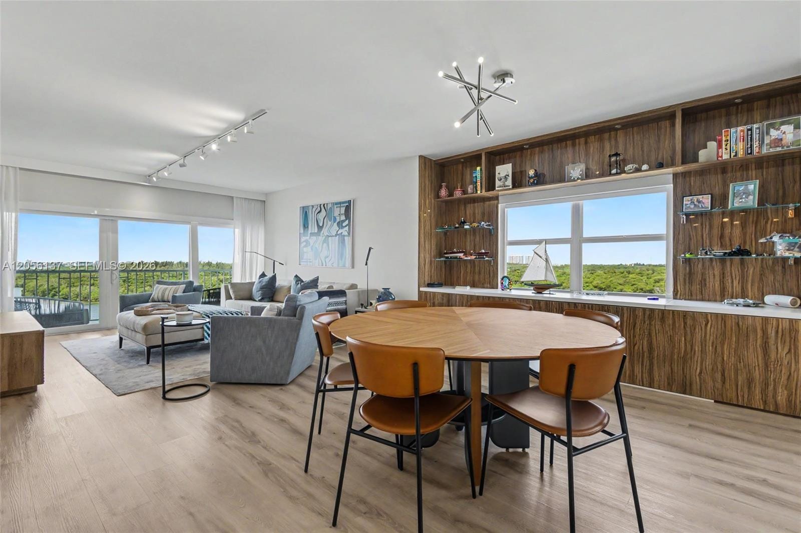 500 Bayview Drive 822 — photo 8