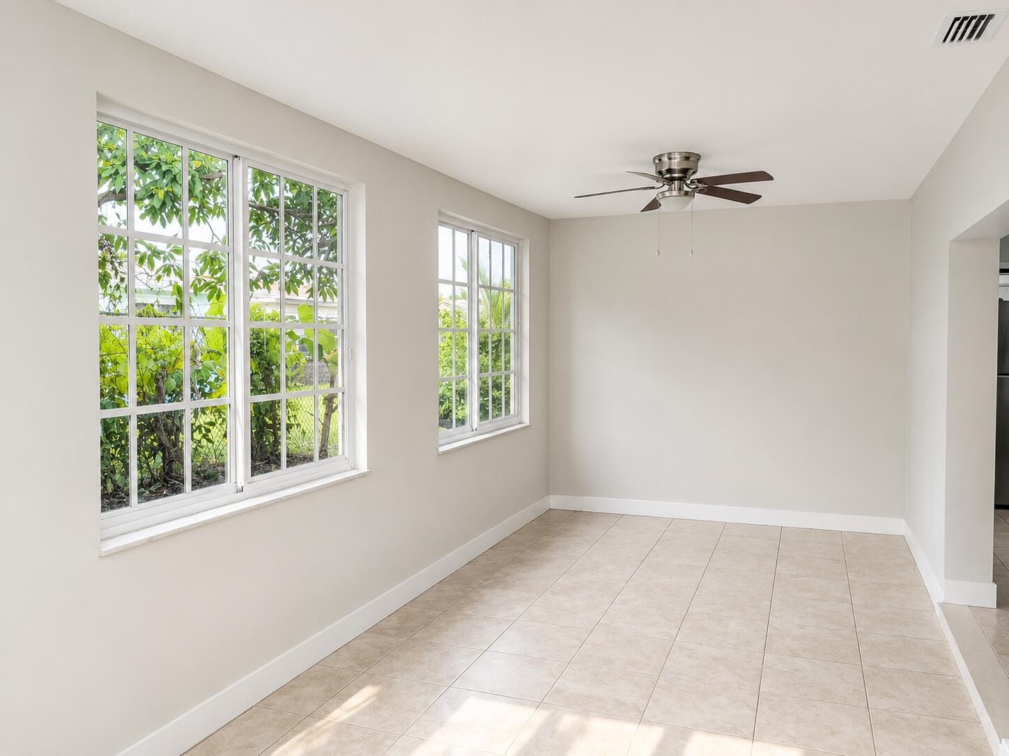 4827 NW 43RD Court, Lauderdale Lakes, FL 33319 photo 10