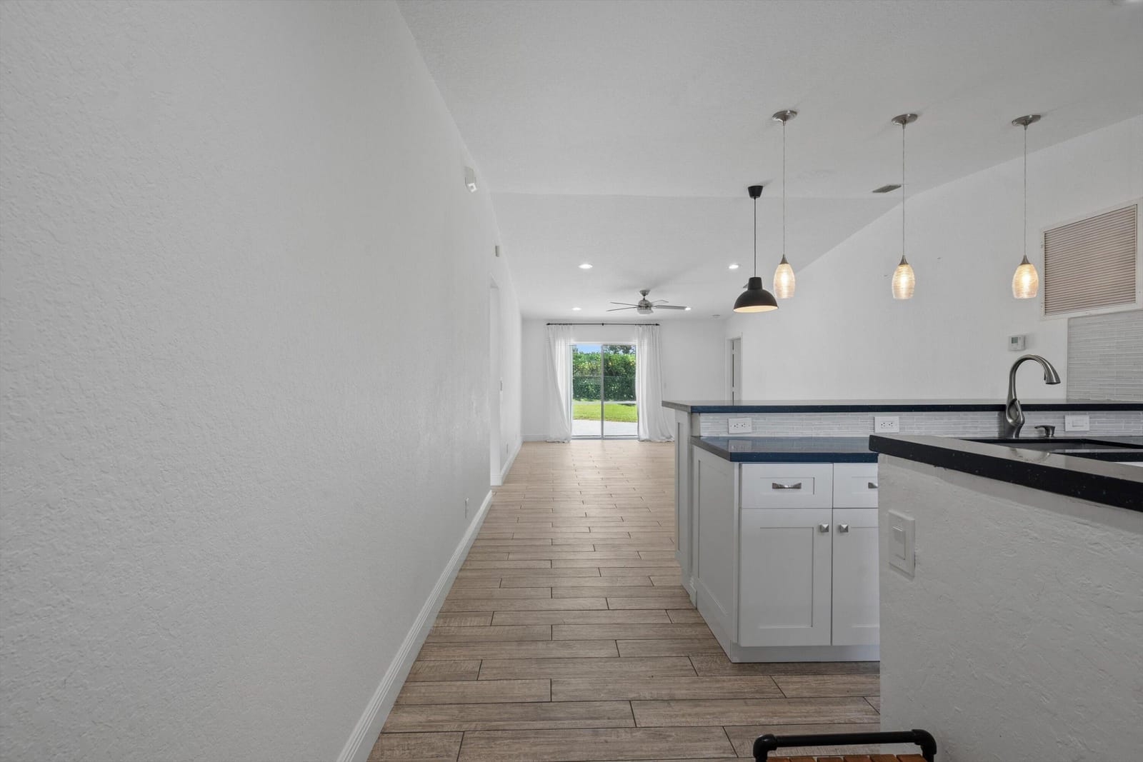 3800 Miramontes Circle — photo 3