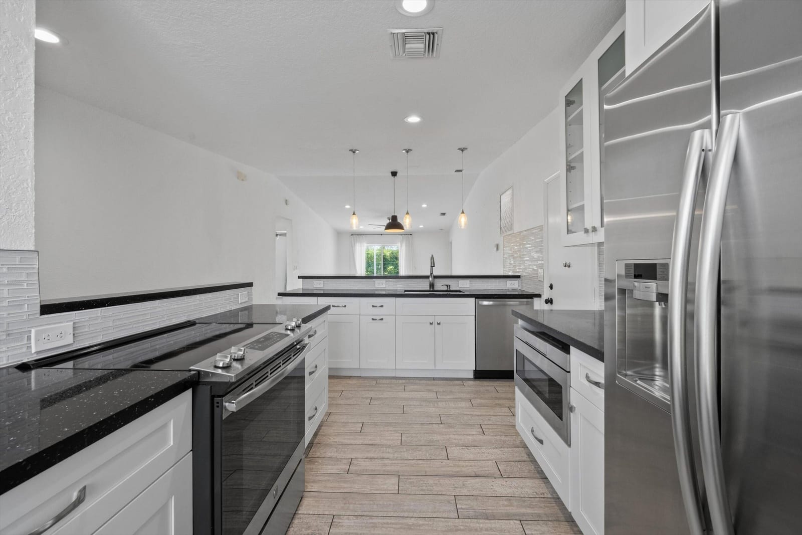 3800 Miramontes Circle — photo 9