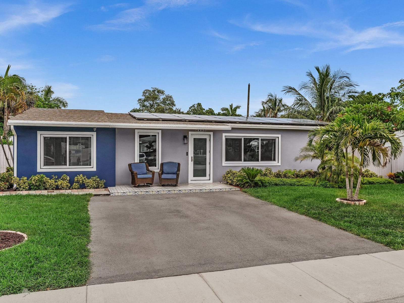 2448 NE 14TH Terrace, Pompano Beach, FL 33064 photo 2