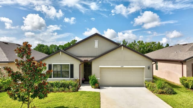 6289 NW Regent Street, Port St. Lucie, FL 34983