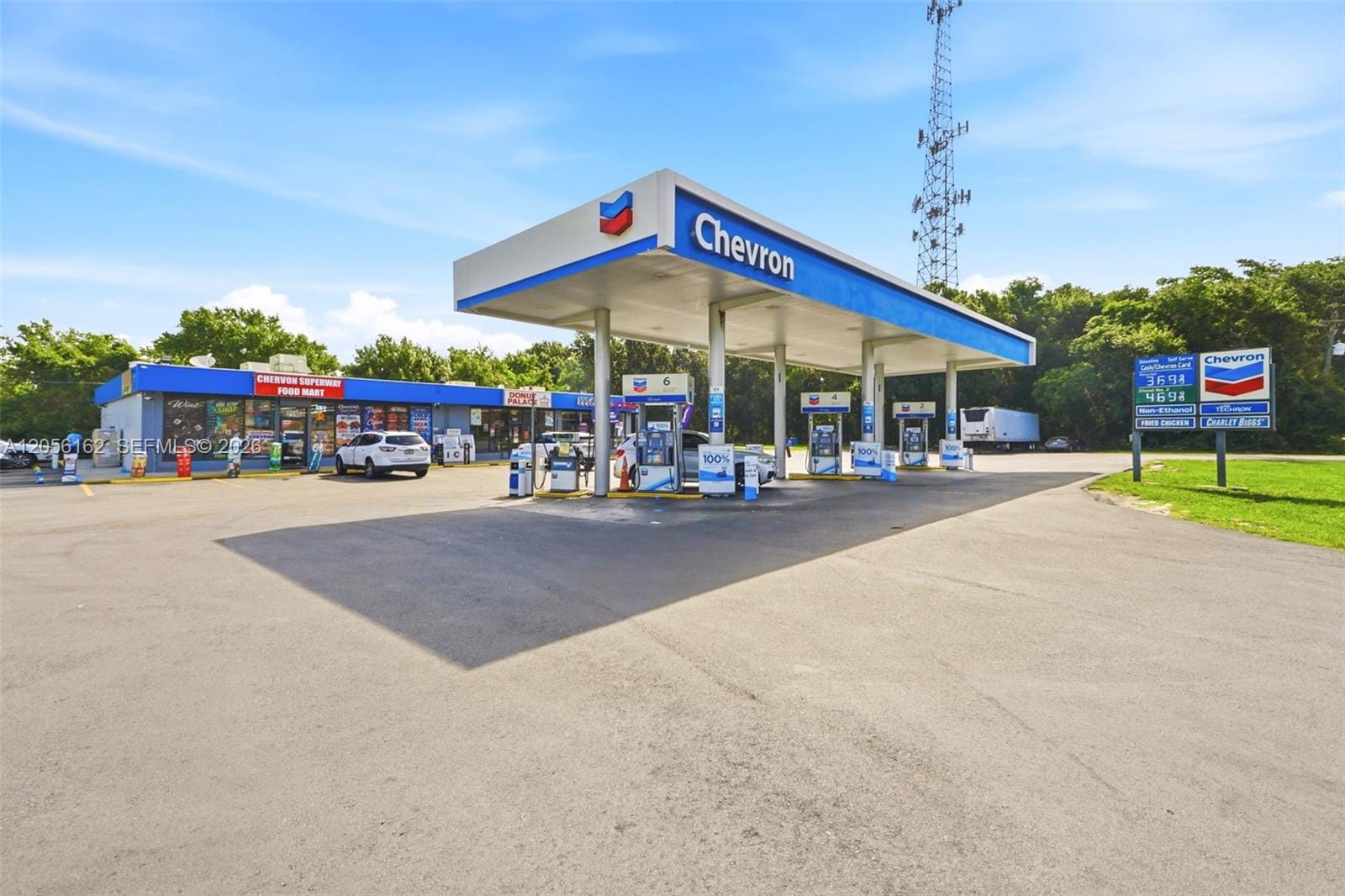 2590 Recker Highway, FL 33880