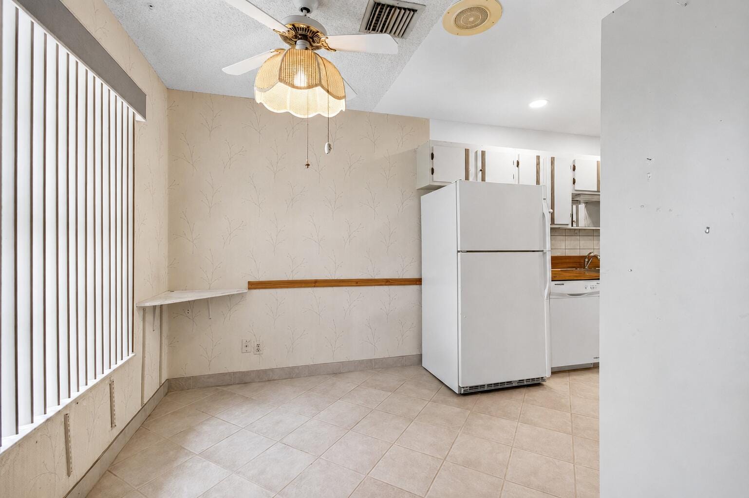 5241 Privet Place B — photo 6