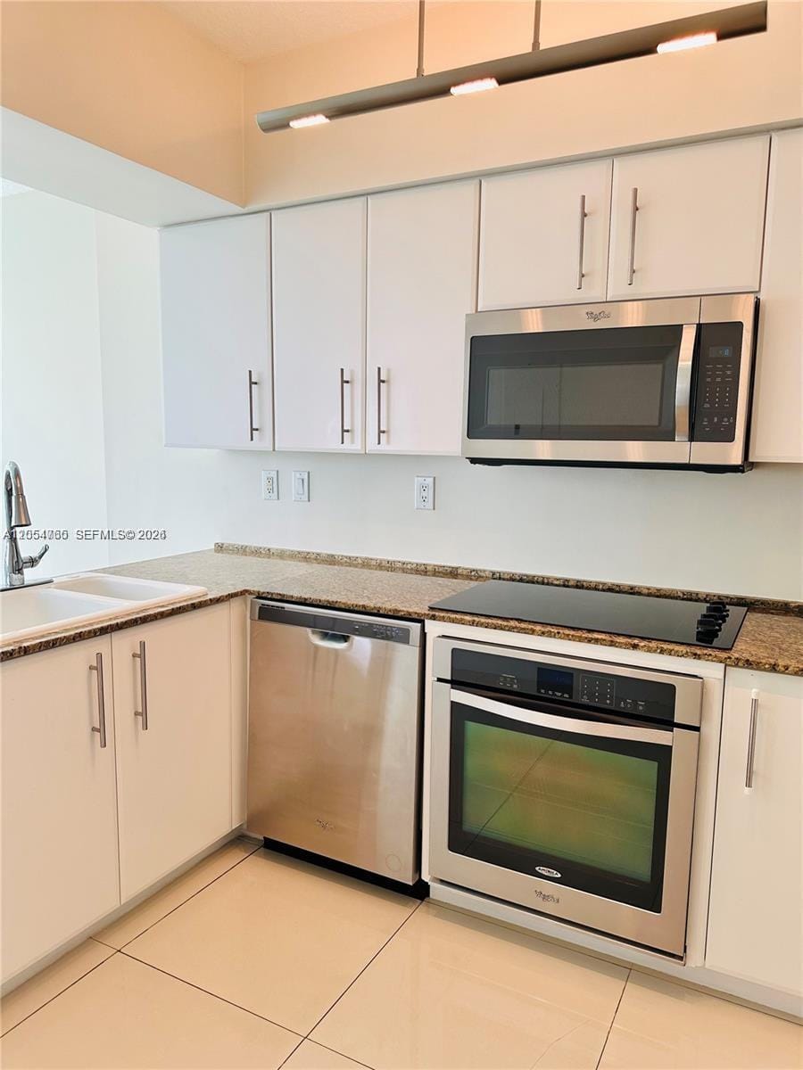 3370 NE 190th Street 706 — photo 8