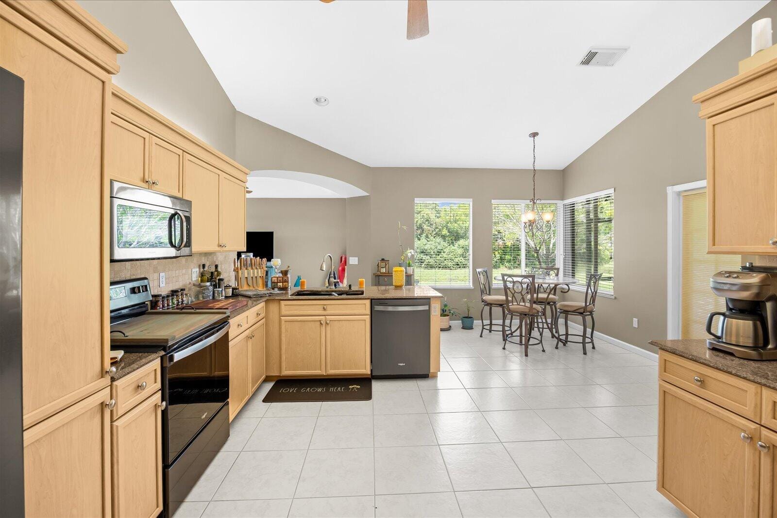 541 SW Dairy Road, Port St. Lucie, FL 34953 photo 13