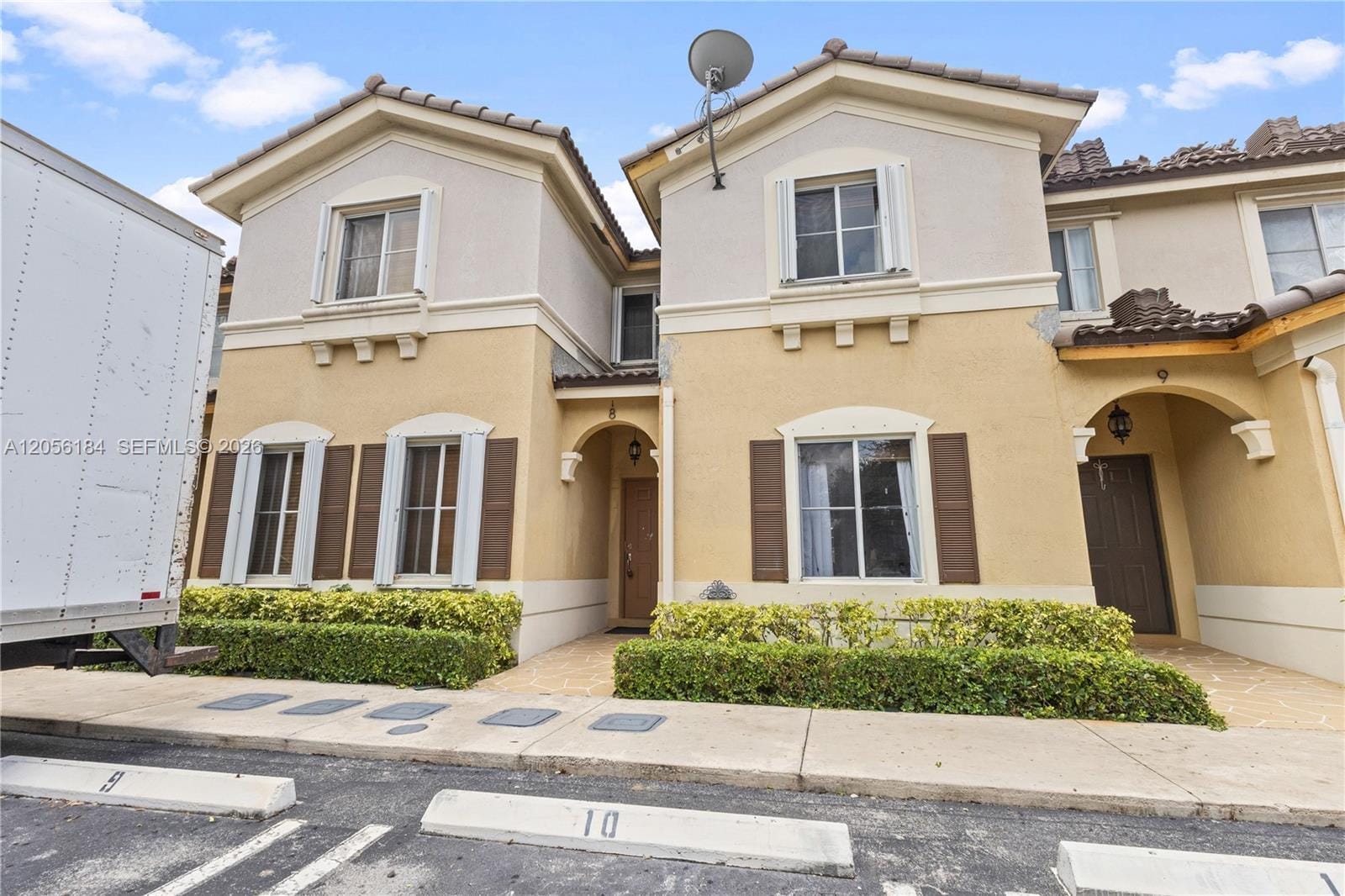 8862 W Flagler Street 8, Miami, FL 33174