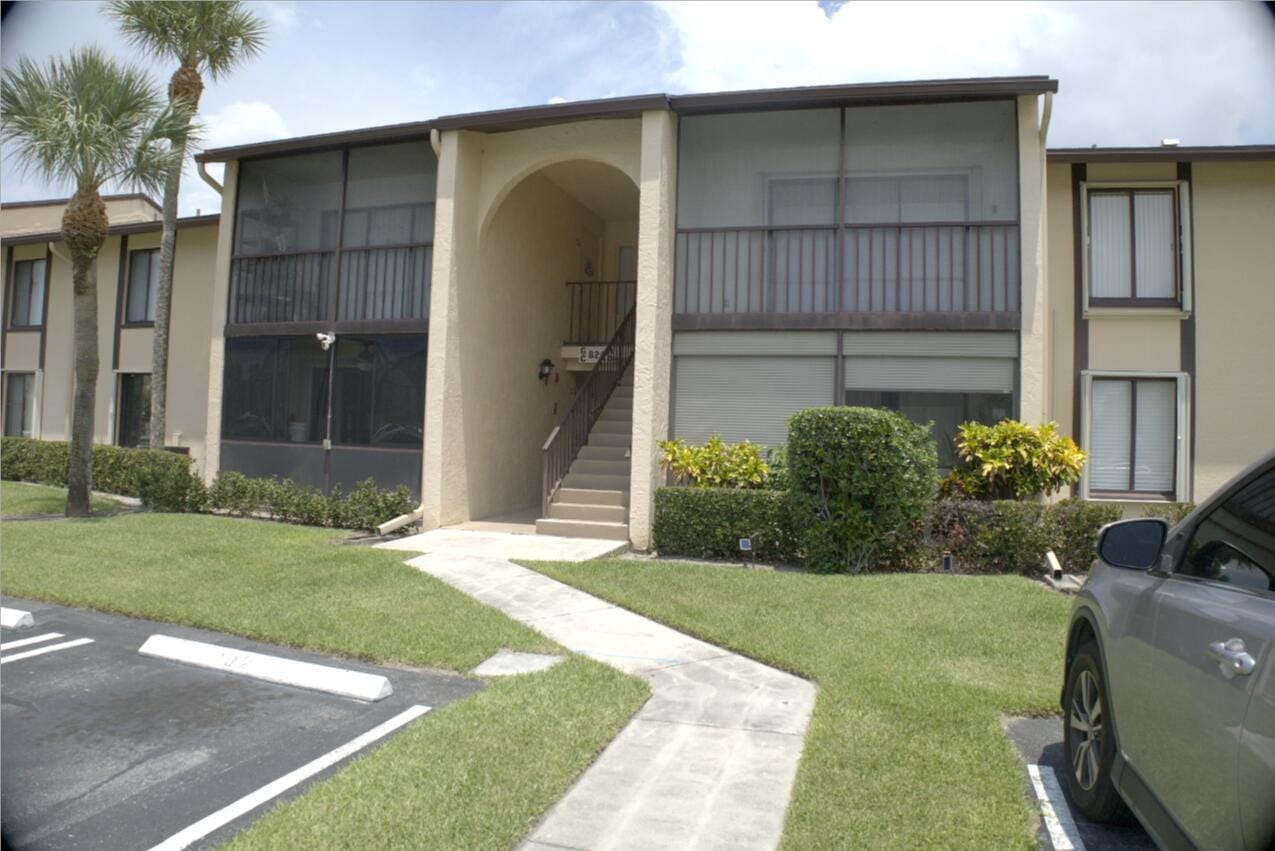 824 Sky Pine Way C1, Greenacres, FL 33415 photo 1