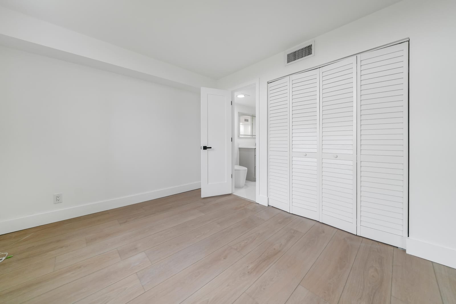 5301 NW 2nd Avenue 407, Boca Raton, FL 33487 photo 29