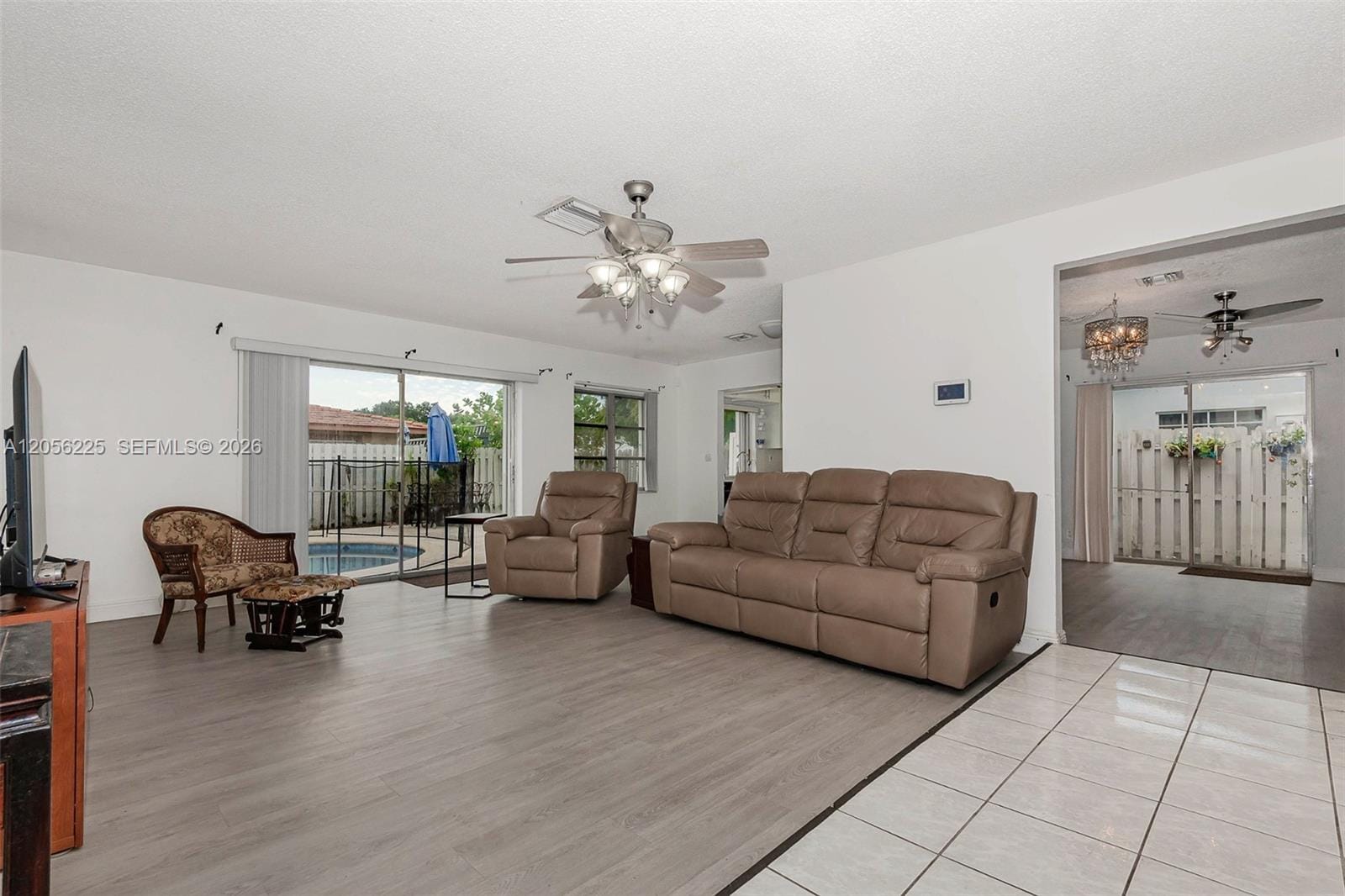 8210 NW 68th Terrace — photo 3