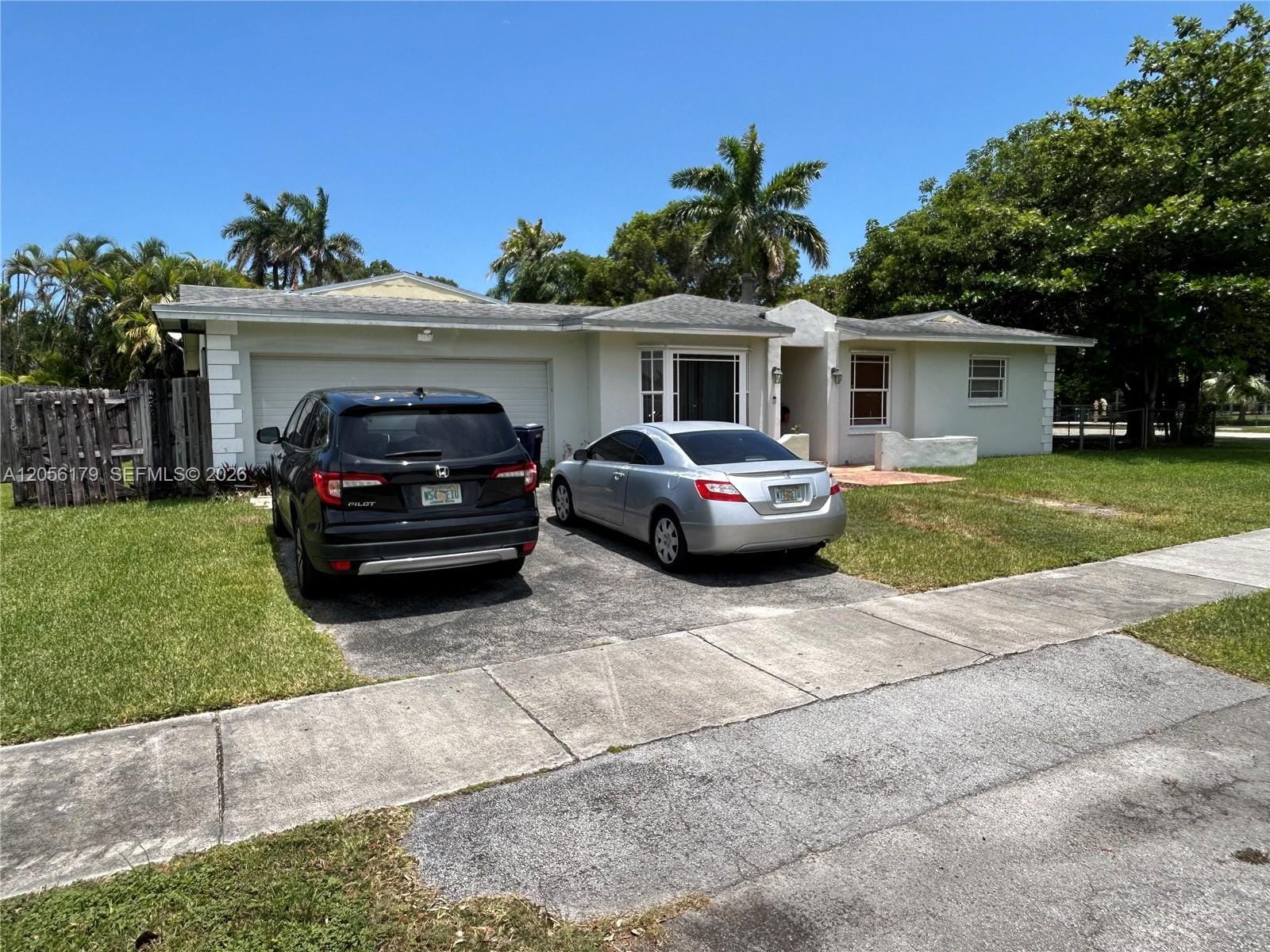 18691 SW 93rd Avenue, Cutler Bay, FL 33157