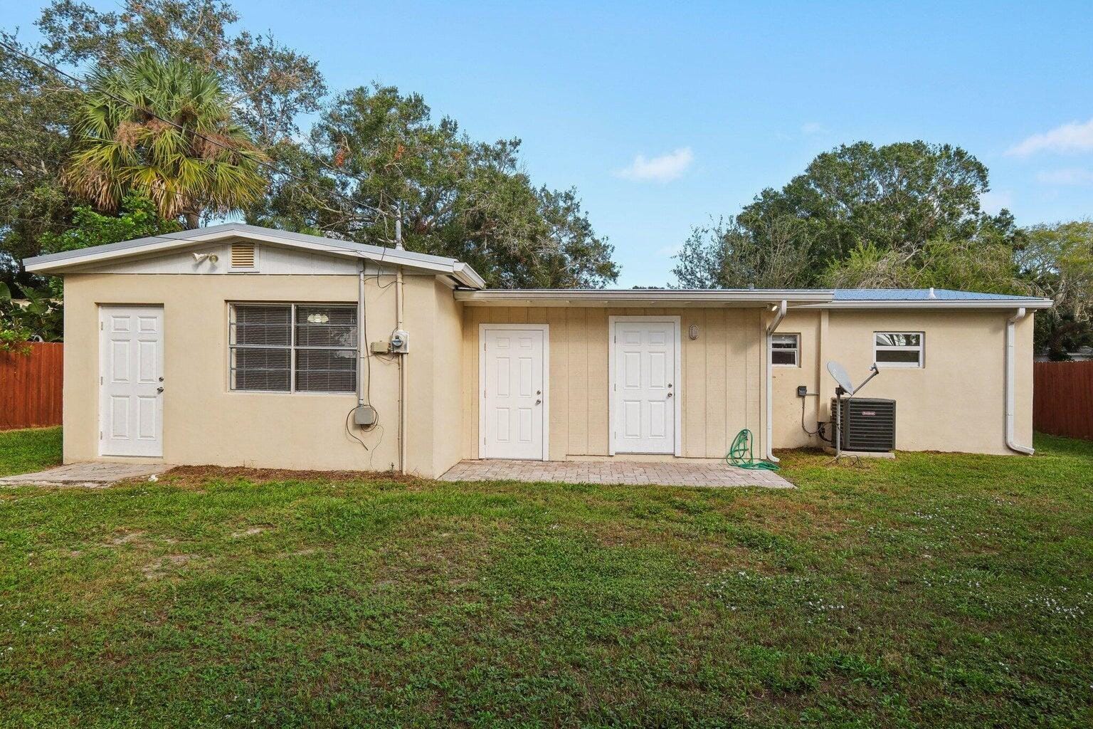 1455 15TH Avenue, Vero Beach, FL 32960 photo 22