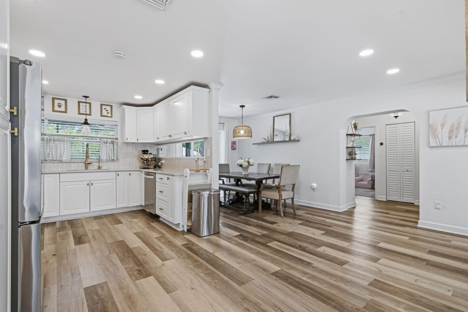2427 COUNTRY OAKS Lane — photo 10