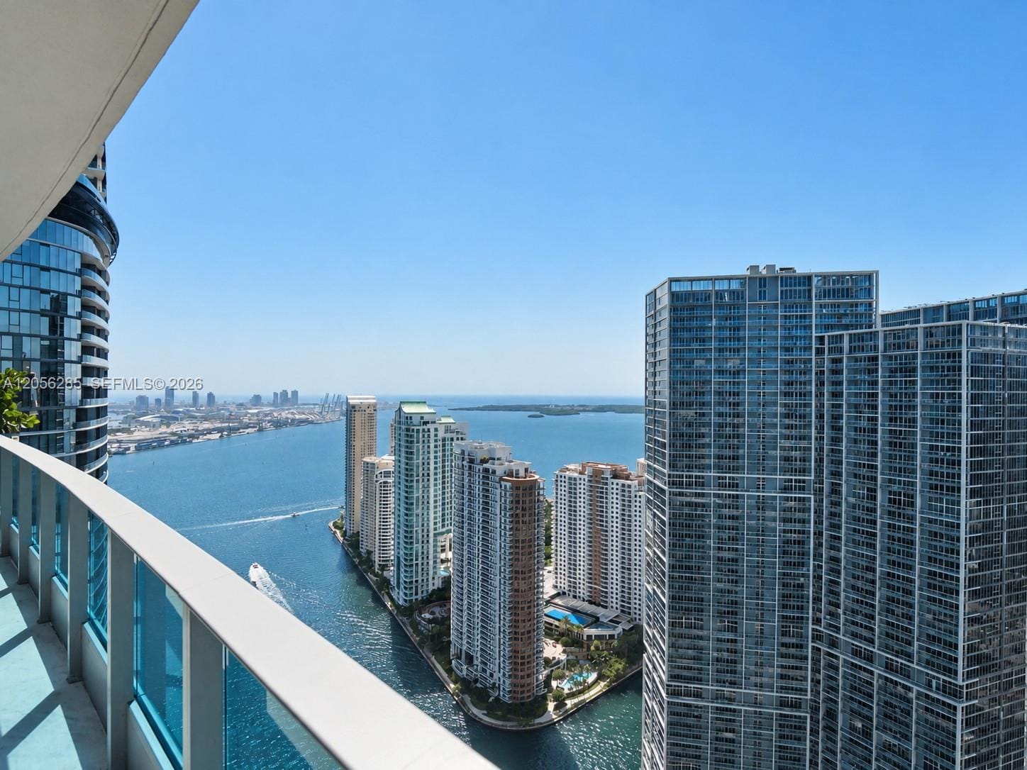 200 Biscayne Boulevard Way 5104, Miami, FL 33131 photo 14