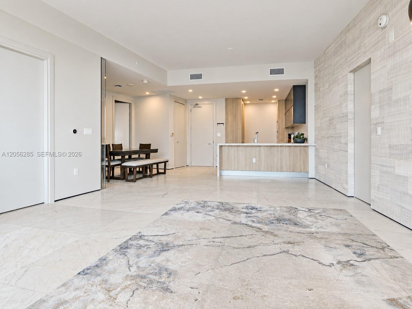 200 Biscayne Boulevard Way 5104, Miami, FL 33131 photo 4