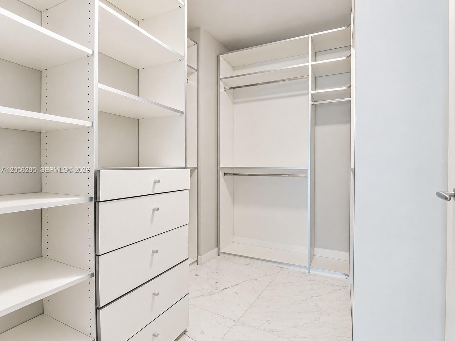 200 Biscayne Boulevard Way 5104, Miami, FL 33131 photo 9