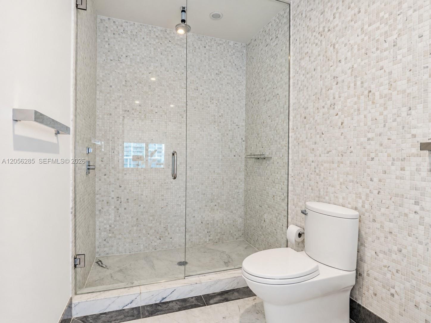 200 Biscayne Boulevard Way 5104, Miami, FL 33131 photo 10